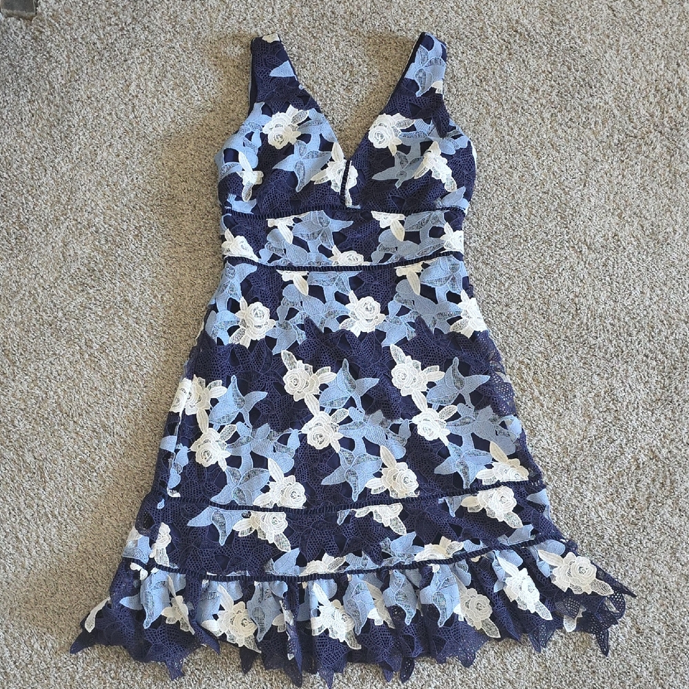Vineyard Vines Blue and White Floral Midi Dress